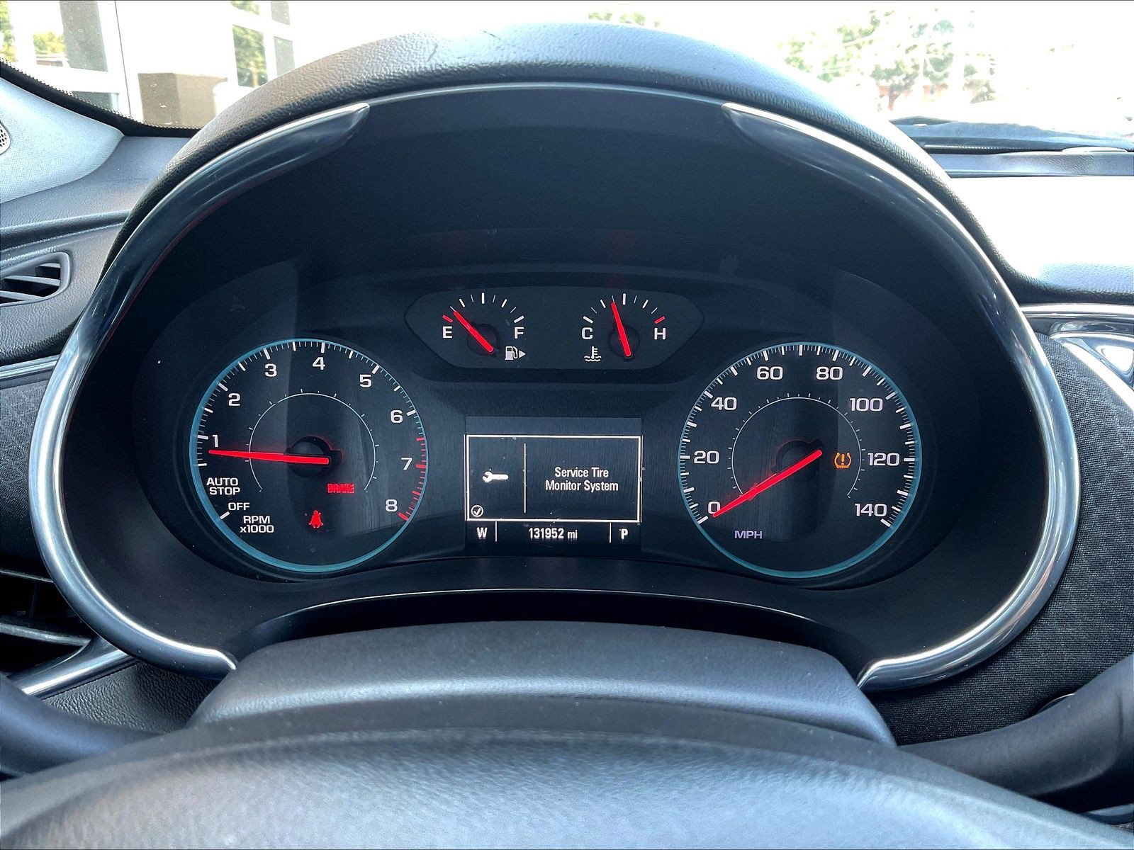 Used 2017 Chevrolet Malibu LT FWD image 13