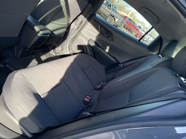 Used 2023 Toyota Prius LE image 10