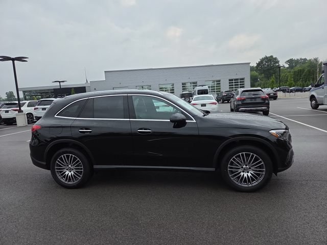 New 2026 Mercedes-Benz GLC 300 4MATIC image 2