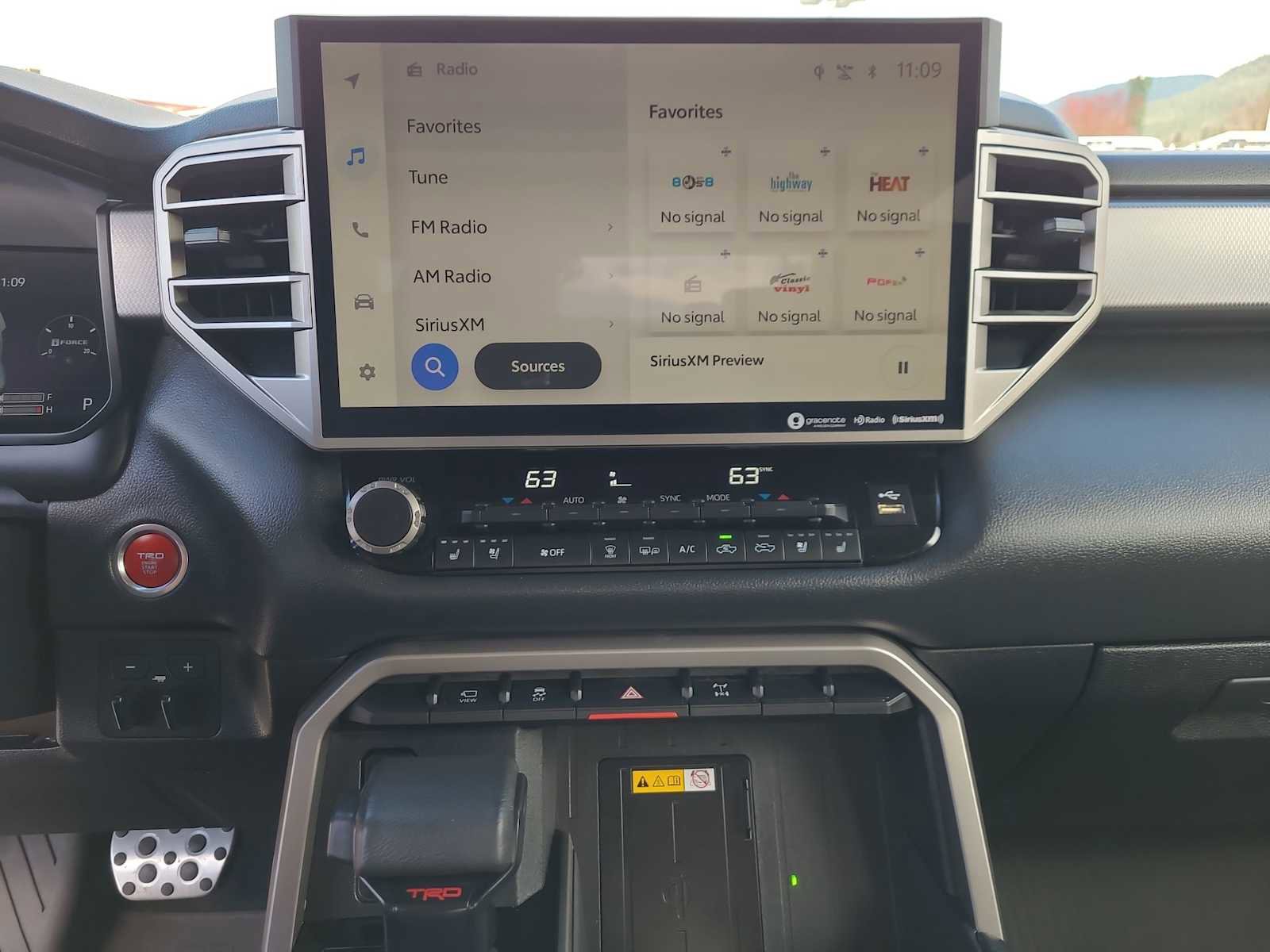 Used 2024 Toyota Tundra Platinum image 24