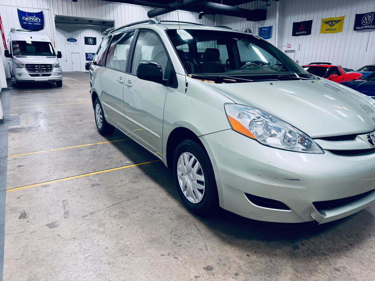 Used 2006 Toyota Sienna CE FWD image 16