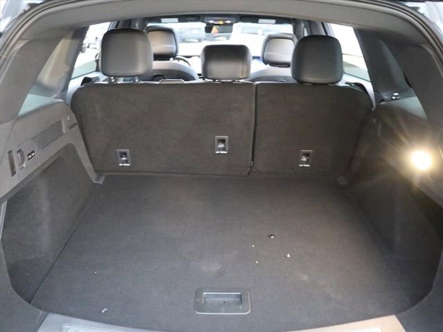 Used 2024 Lincoln Nautilus Reserve w/ Equipment Group 202A image 13