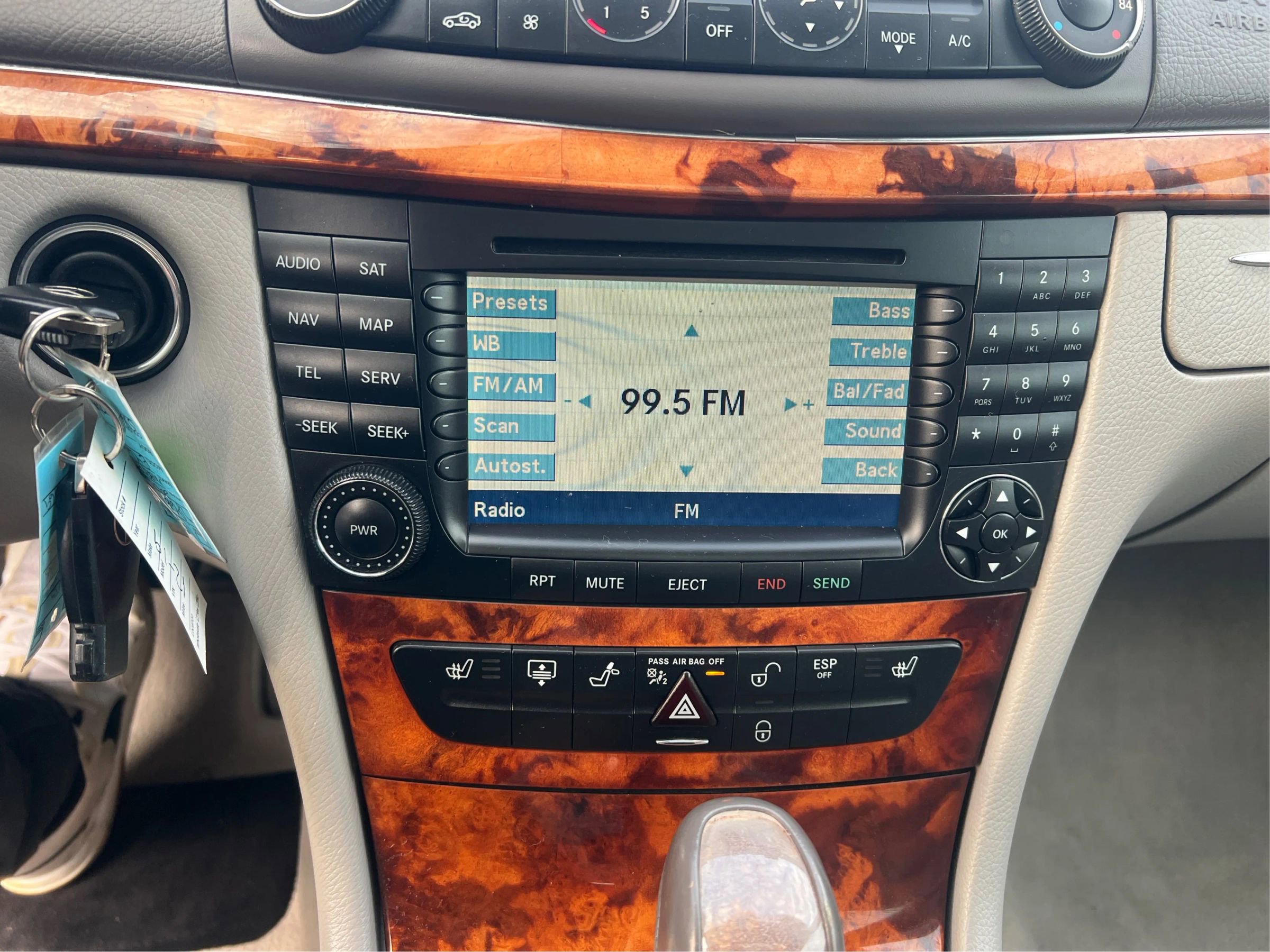 Used 2005 Mercedes-Benz E 320 4MATIC Sedan image 16