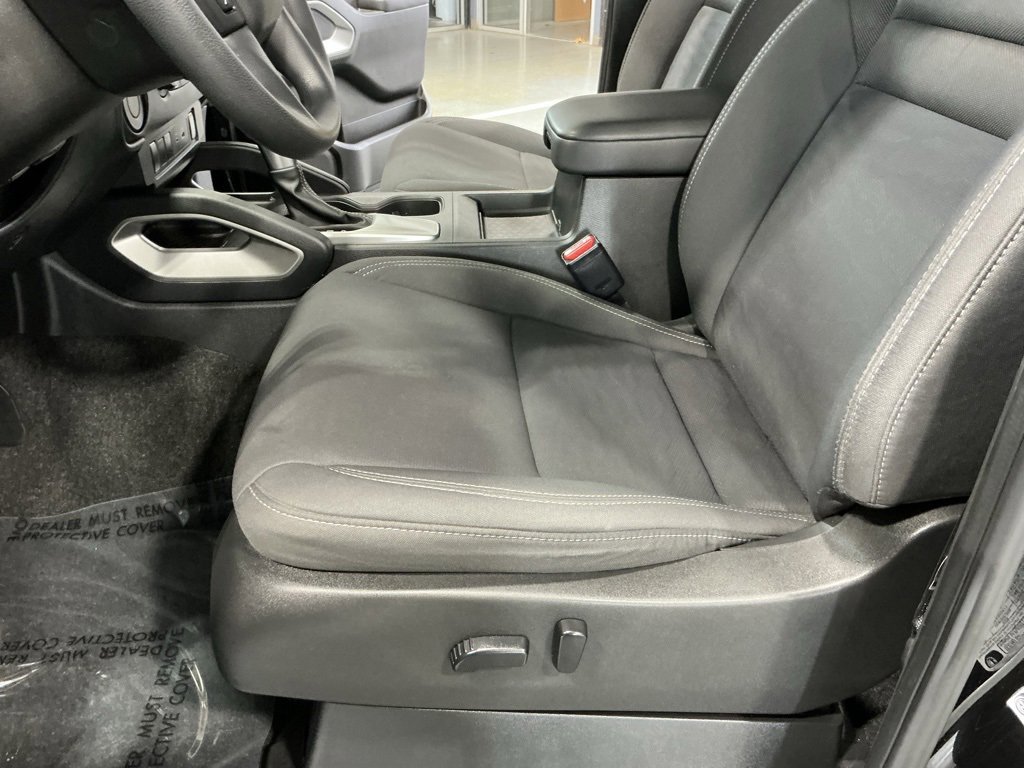 Used 2022 Nissan Frontier SV image 15