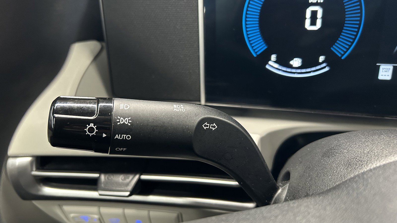 Used 2025 Hyundai Tucson SEL image 24