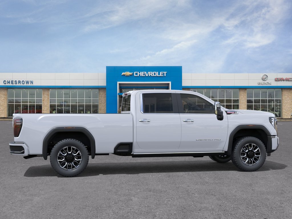 New 2026 GMC Sierra 2500 Denali w/ Denali Reserve Package AWD/4WD image 5