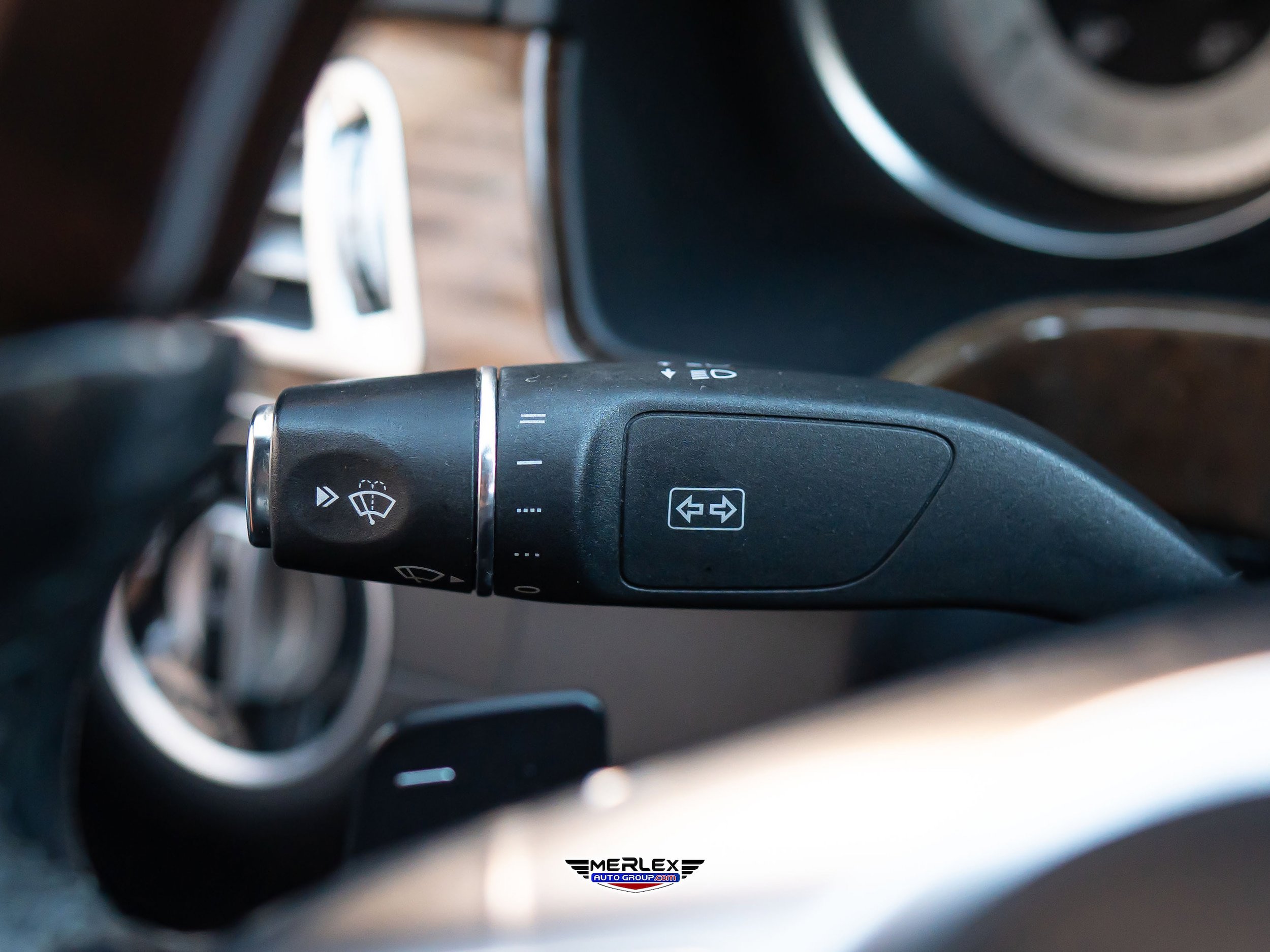 Used 2014 Mercedes-Benz E 350 4MATIC Sedan image 29
