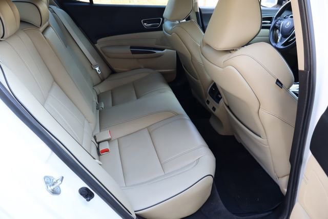 Used 2018 Acura TLX V6 SH-AWD w/ Advance Package image 18