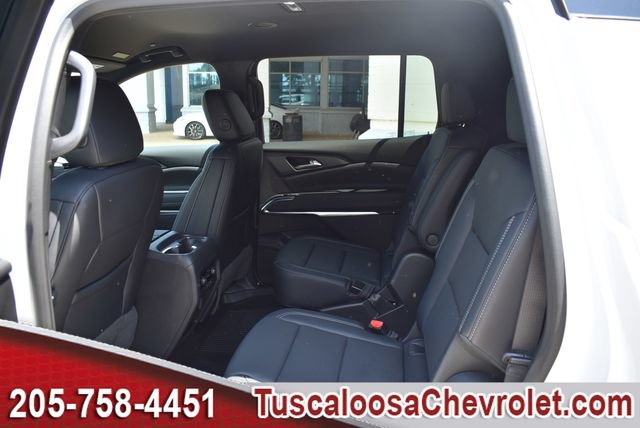 New 2027 Chevrolet Traverse LT w/ Midnight/Sport Edition FWD image 18
