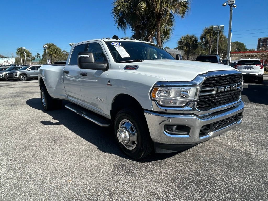 Used 2024 RAM 3500 Big Horn image 9