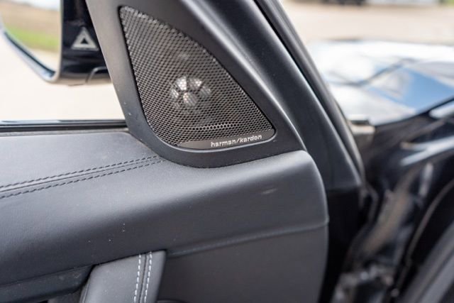 Used 2018 BMW M3 RWD image 16