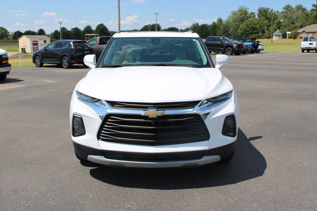 Used 2020 Chevrolet Blazer LT w/ Sound & Technology Package FWD image 3
