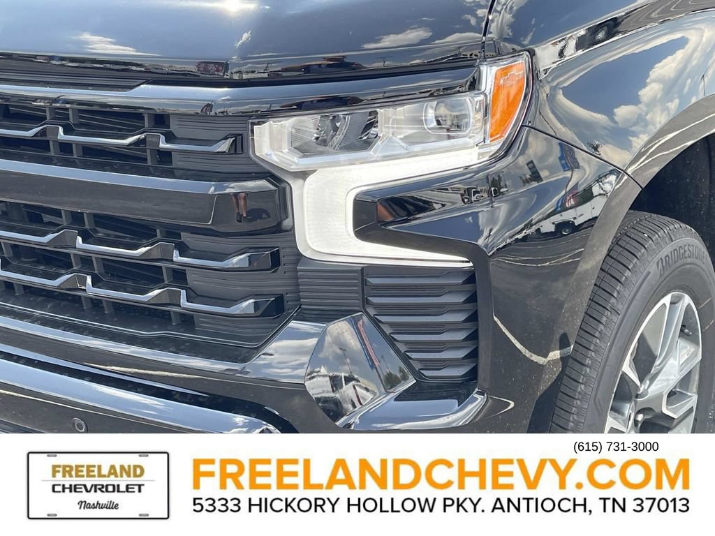 New 2026 Chevrolet Silverado 1500 RST w/ RST All Star Premium Package AWD/4WD image 9