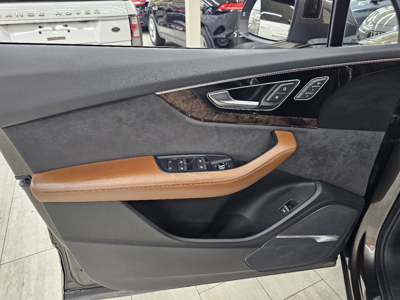 Used 2018 Audi Q7 3.0T Prestige image 42
