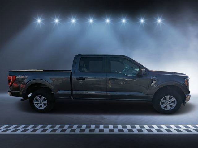 Used 2022 Ford F150 XLT image 2