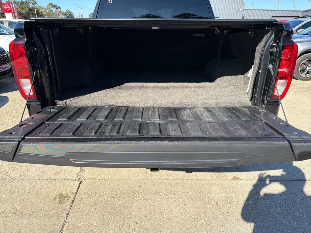 Used 2022 GMC Sierra 1500 SLE image 25