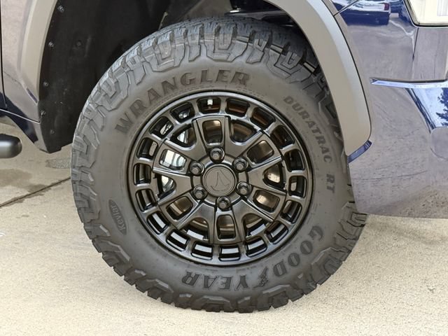 Used 2026 Toyota Tundra SR5 AWD/4WD image 2
