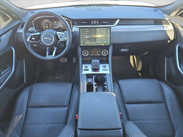 Certified 2025 Jaguar F-PACE R-Dynamic S image 9