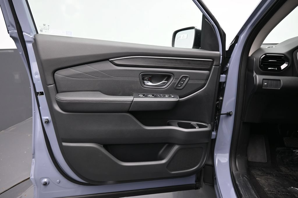 New 2026 Honda Pilot image 16