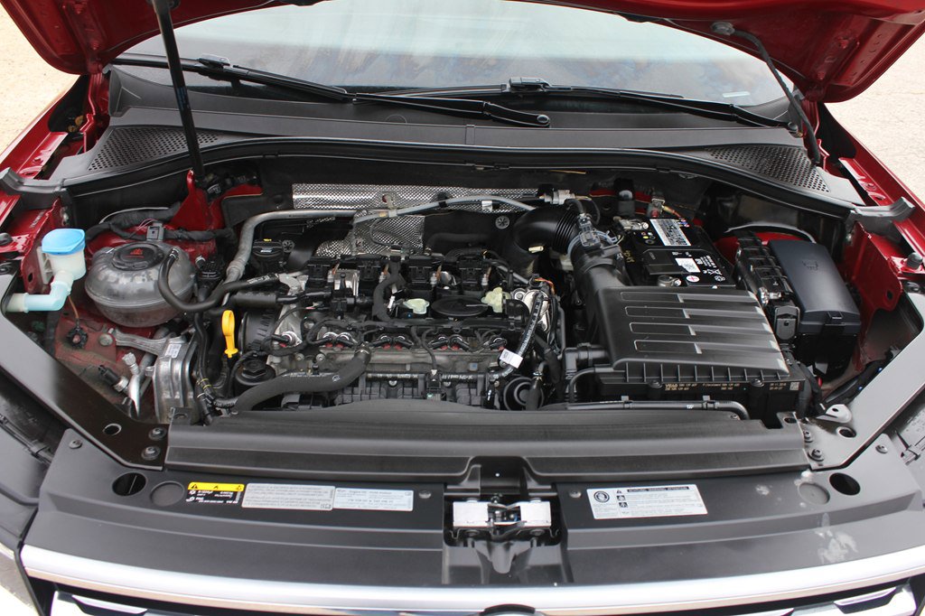 Used 2019 Volkswagen Tiguan SEL image 51