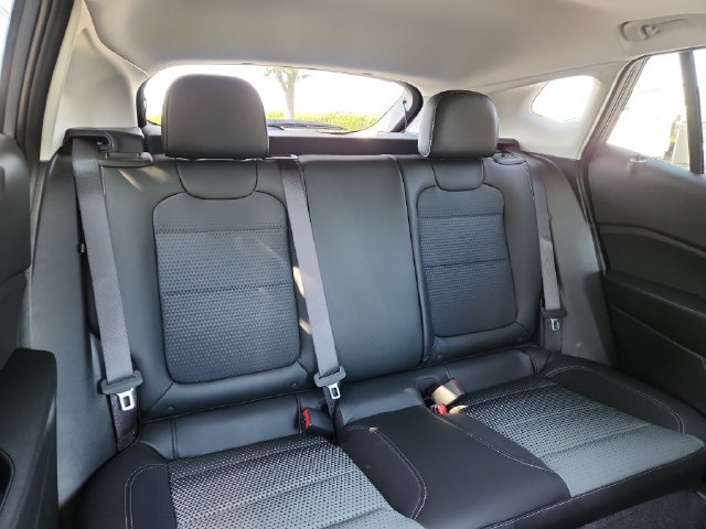 New 2026 Chevrolet Trax LT w/ Sunroof Package FWD image 17