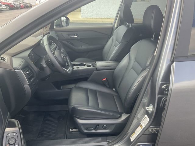 Certified 2023 Nissan Rogue SV w/ SV Premium B Package image 11