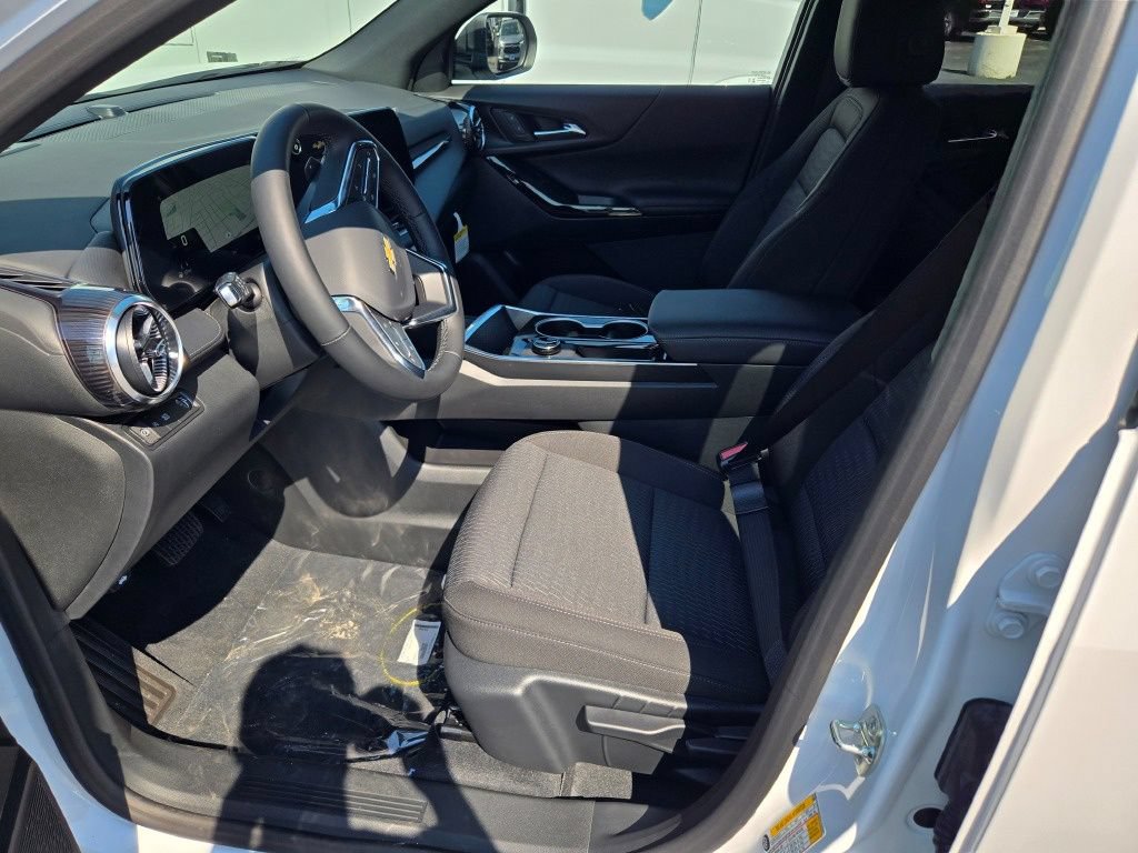 New 2027 Chevrolet Equinox LT FWD image 20