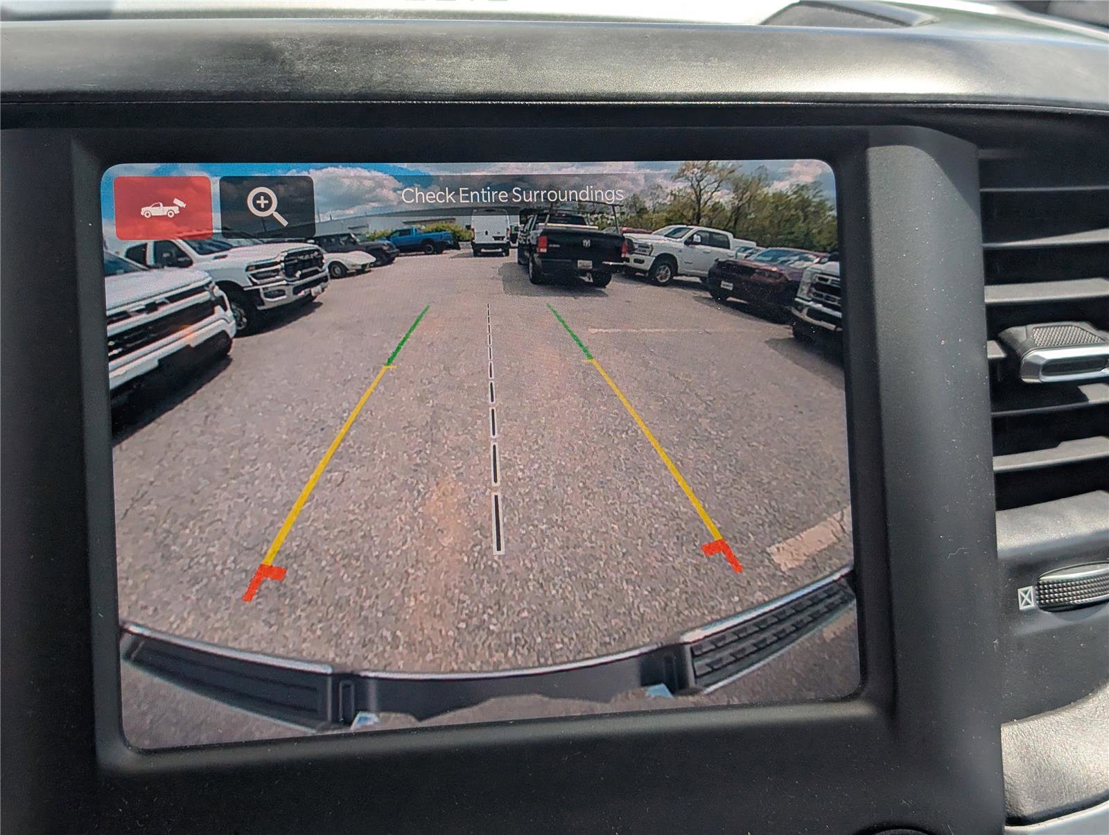 Used 2023 RAM 1500 Big Horn AWD/4WD image 31