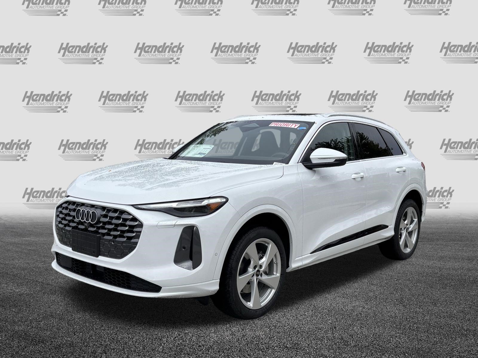 Used 2025 Audi Q5 Premium AWD/4WD image 5