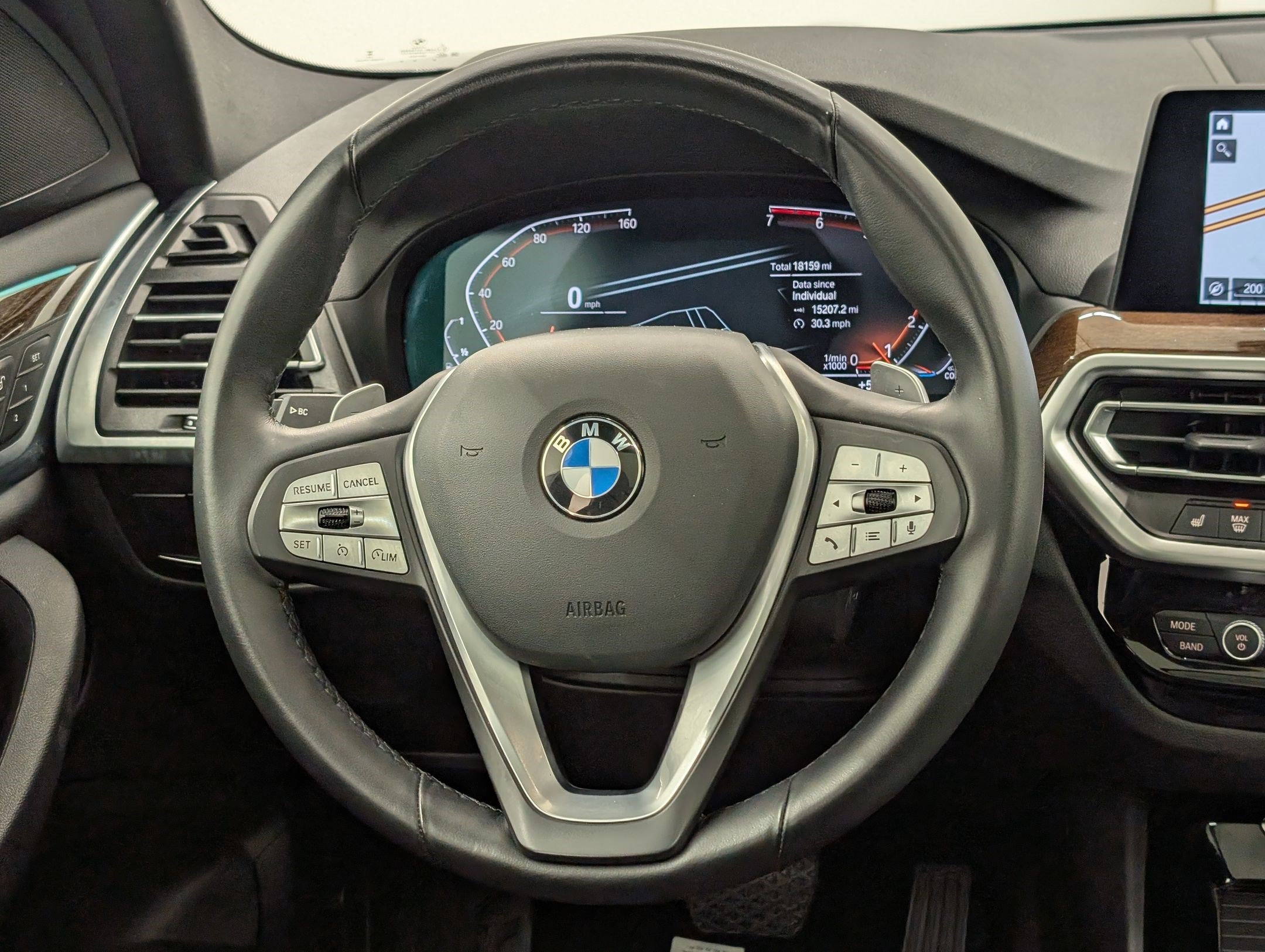 Used 2024 BMW X3 sDrive30i w/ Convenience Package RWD image 16