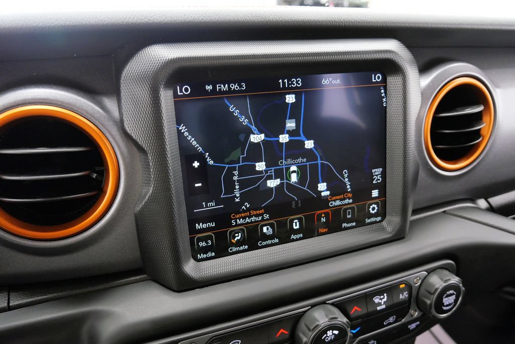Used 2021 Jeep Gladiator Mojave w/ Uconnect 4C Nav & Sound Group AWD/4WD image 29
