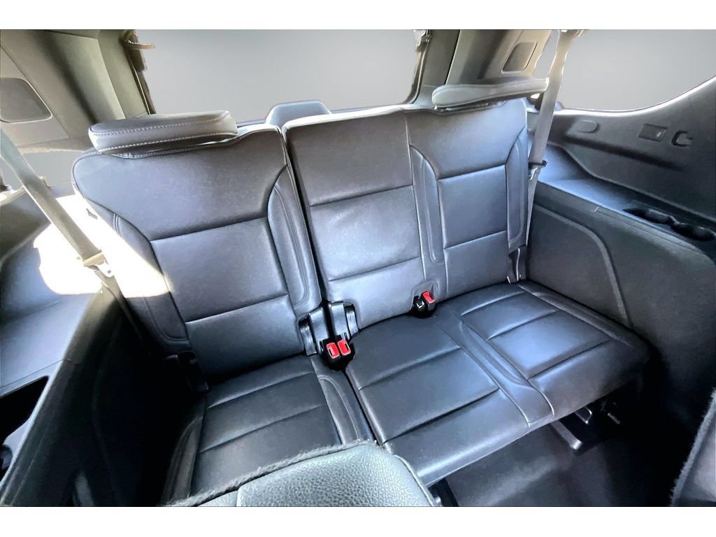 Used 2024 Chevrolet Tahoe Z71 w/ Z71 Off-Road Package AWD/4WD image 22