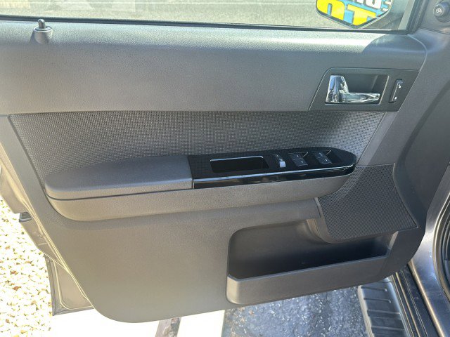 Used 2011 Ford Escape Limited w/ 302A Rapid Spec Order Code image 10
