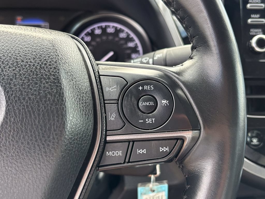 Used 2024 Toyota Camry SE FWD image 32