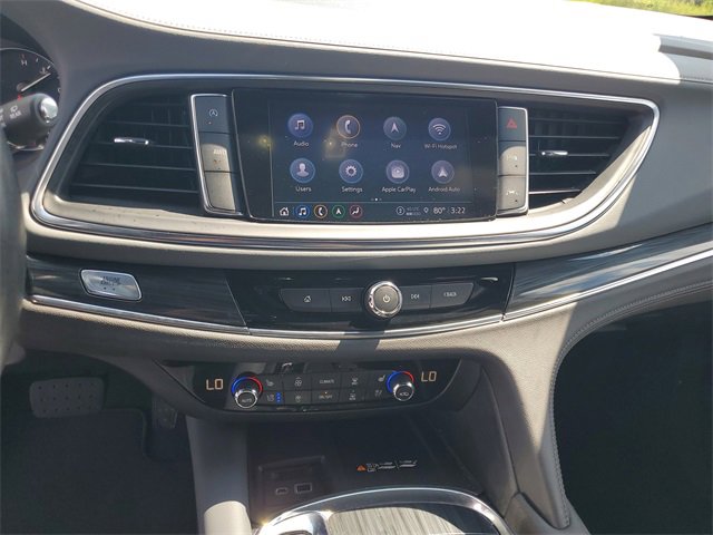 Used 2024 Buick Enclave Premium image 15