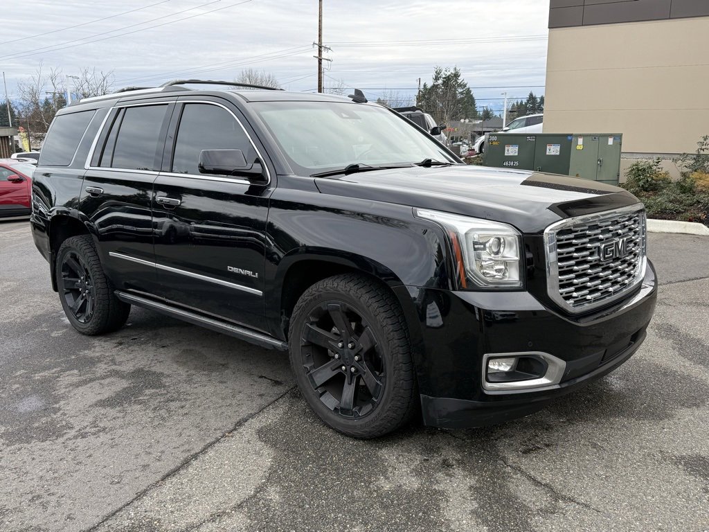 Used 2018 GMC Yukon Denali image 2