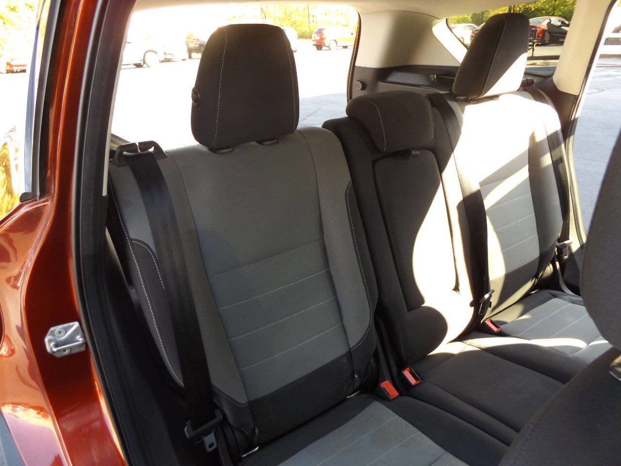Used 2016 Ford Escape SE image 23