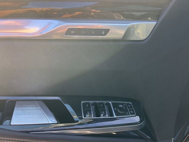 New 2026 Cadillac Escalade Luxury w/ Touring Package RWD image 17