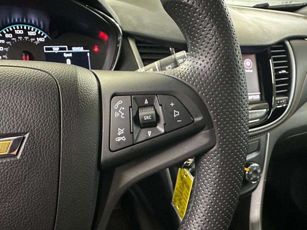 Certified 2021 Chevrolet Trax LS w/ Tint and Cruise Package image 9