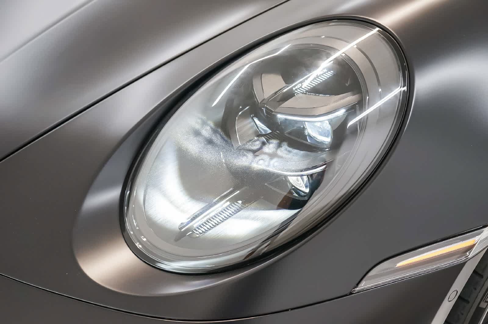 Certified 2026 Porsche 911 Carrera 4 GTS AWD/4WD image 15