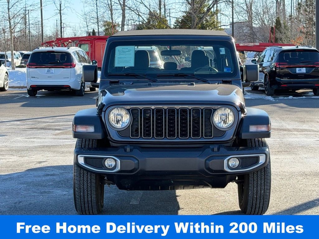 Certified 2024 Jeep Gladiator Sport image 4