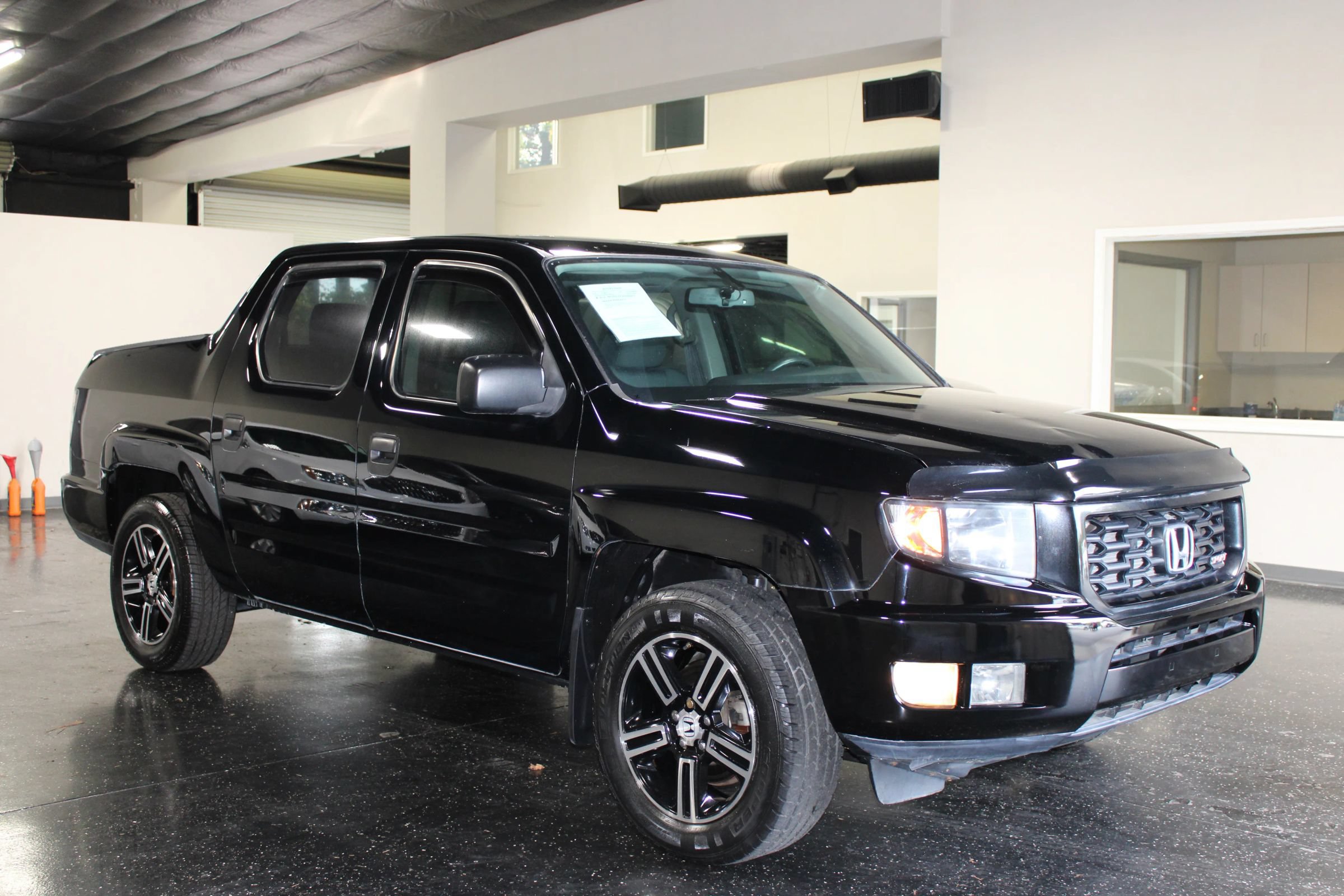 Used 2014 Honda Ridgeline Sport image 1