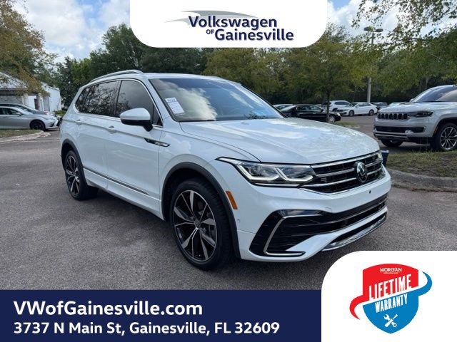 Certified 2024 Volkswagen Tiguan SEL R-Line AWD/4WD image 1