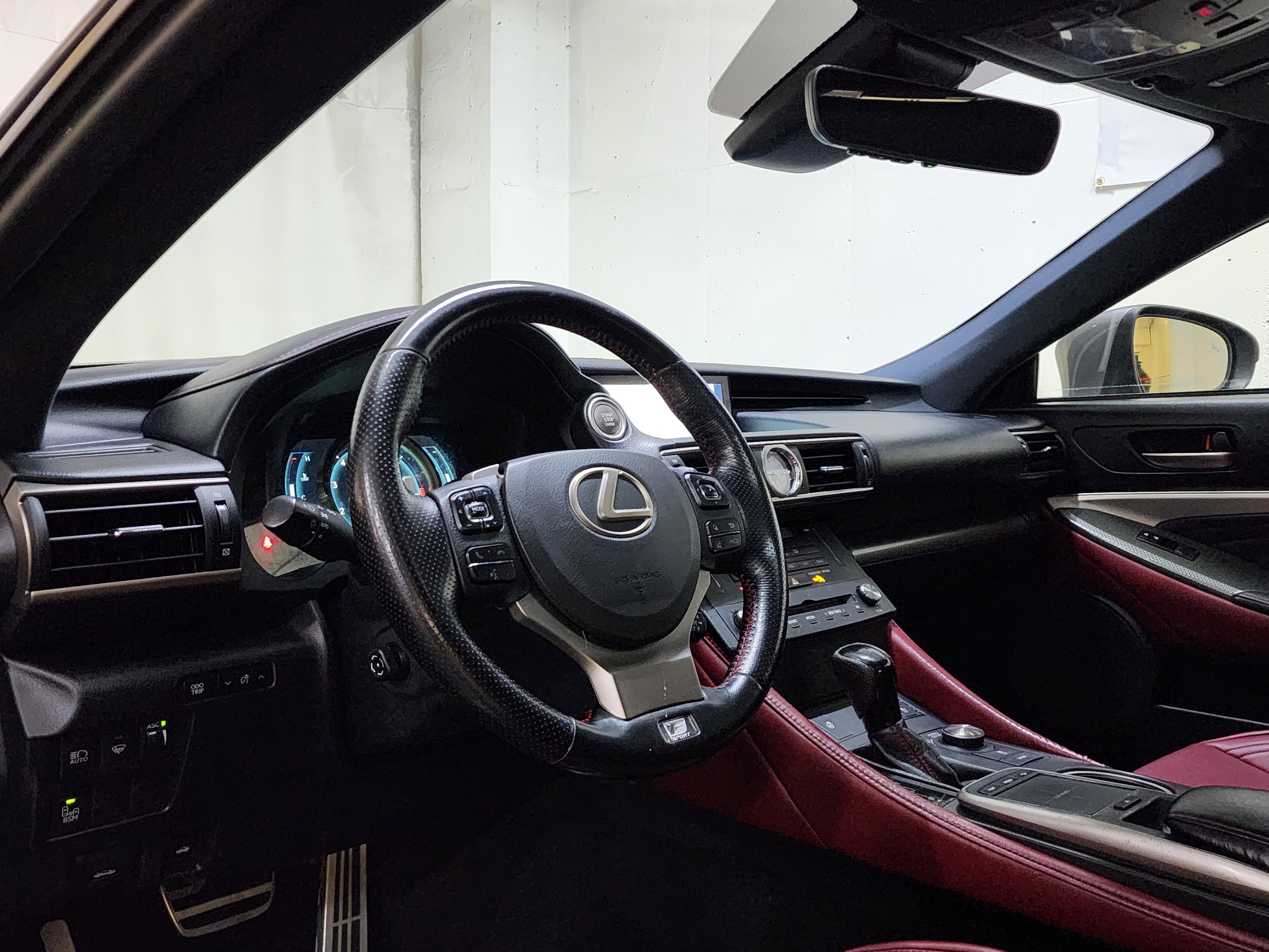 Used 2018 Lexus RC 300 AWD image 14