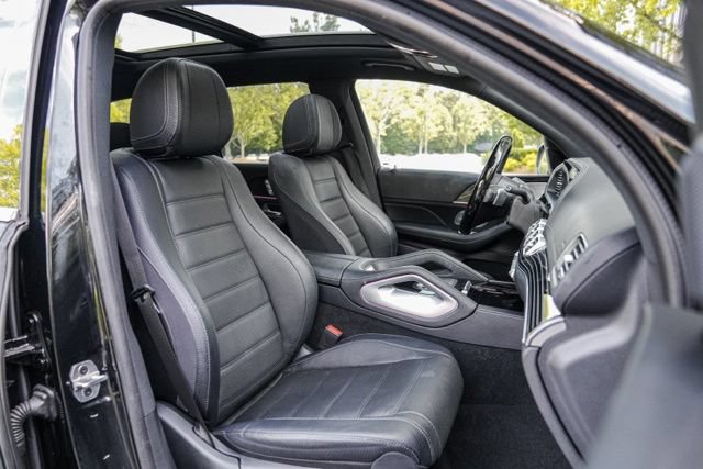 Used 2024 Mercedes-Benz GLS 450 4MATIC w/ Pinnacle Trim Package image 40