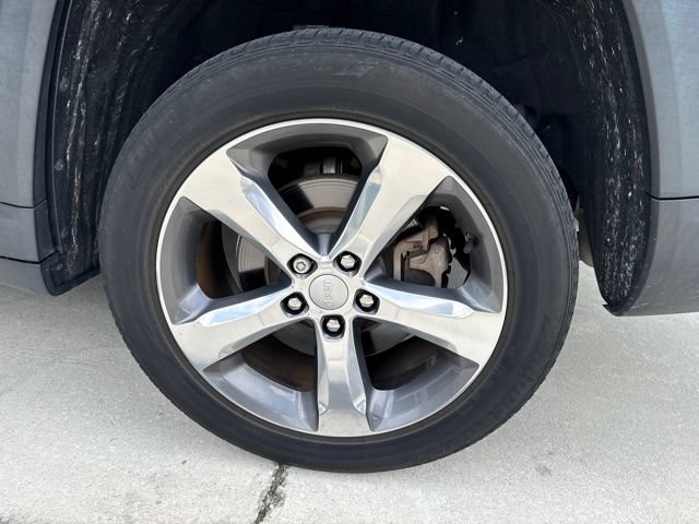 Used 2021 Jeep Grand Cherokee L Limited RWD image 9