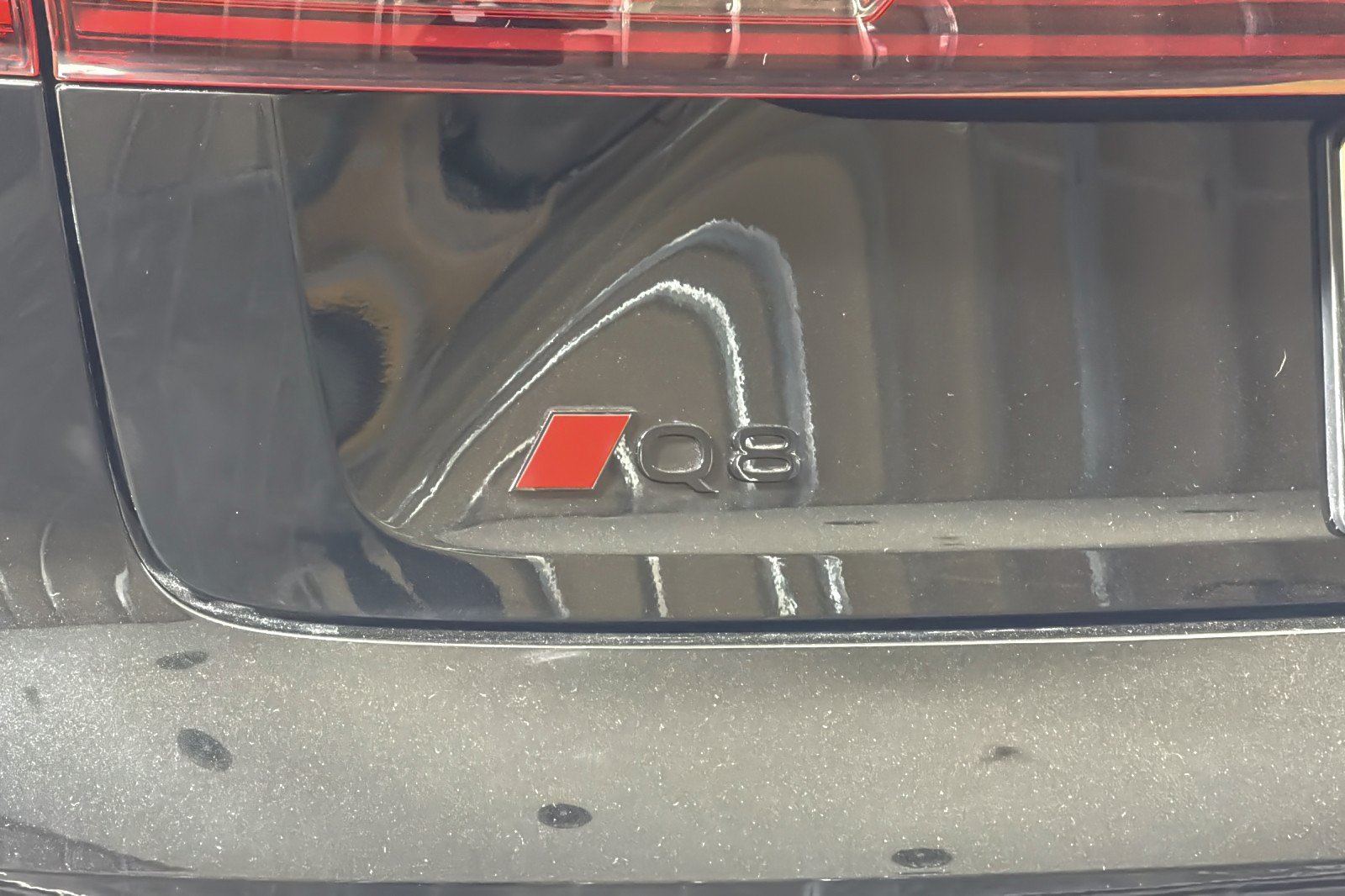 Used 2024 Audi Q8 e-tron Premium Plus w/ Premium Plus Package AWD/4WD image 26
