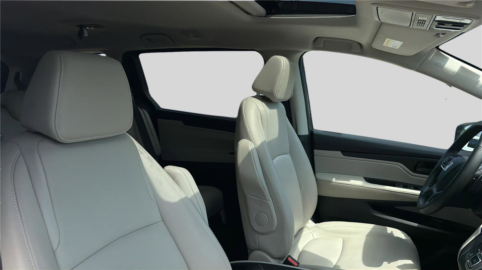Used 2025 Honda Odyssey EX-L image 24