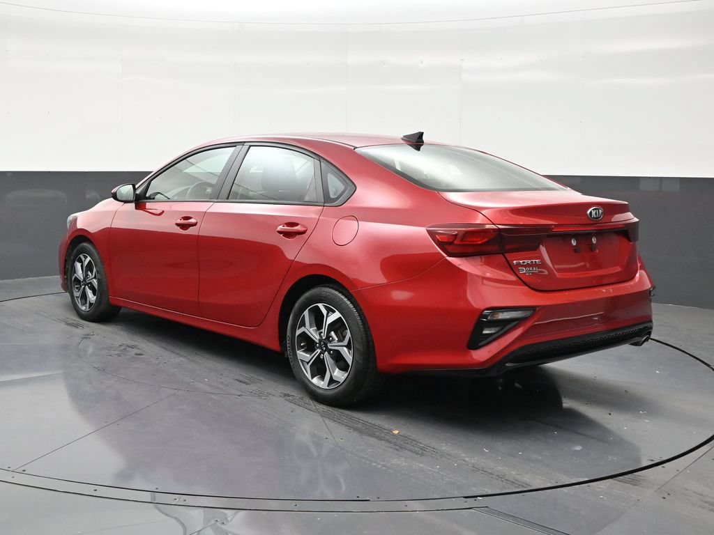 Used 2020 Kia Forte LXS FWD image 3