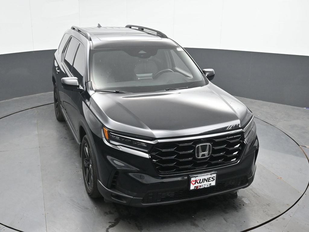 Used 2023 Honda Pilot Elite image 35